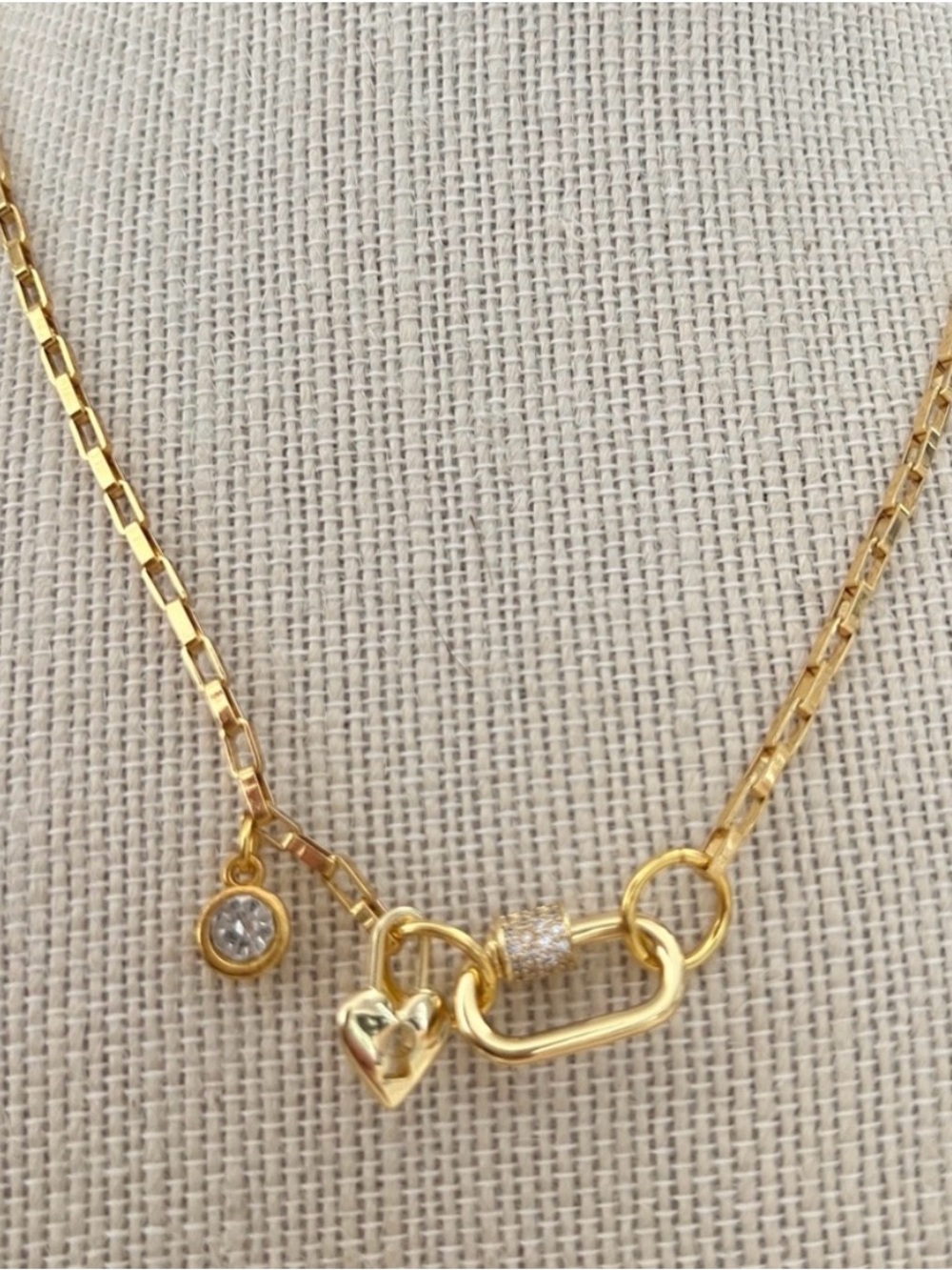 18K Gold Plated Locked Heart Carabiner Necklace Titanium Steal Womens Jewelry - Picture 2 of 11